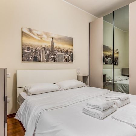 Appartamento Milano Via Del Fusaro 4 Pax Wi-Fi Esterno foto